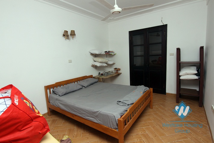 An apartment for rent near the lake in Tay ho, Ha noi